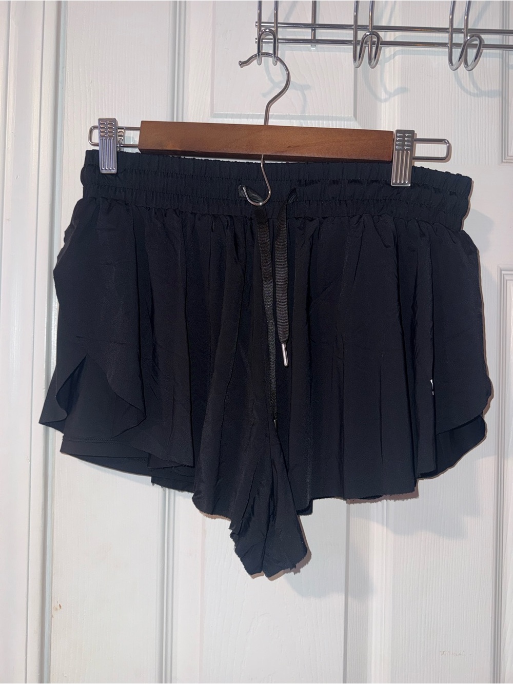 Black Women's Ruffle Drawstring Shorts